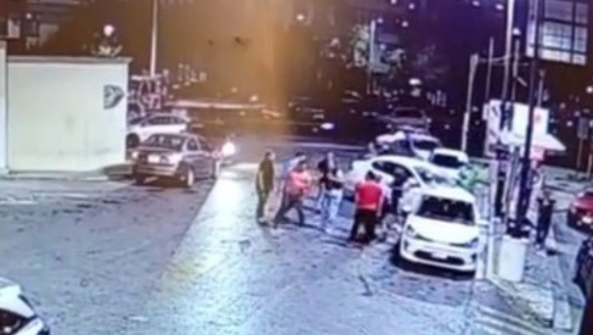 Agreden a mujer conductora de taxi por aplicación en <a href=