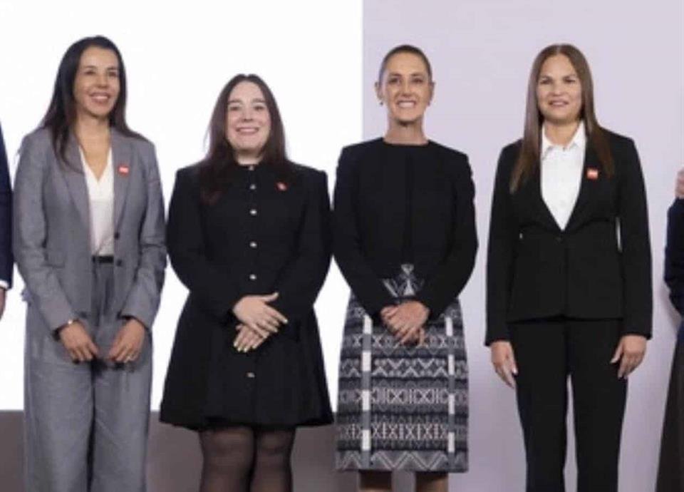 LEGO anuncia <a href=