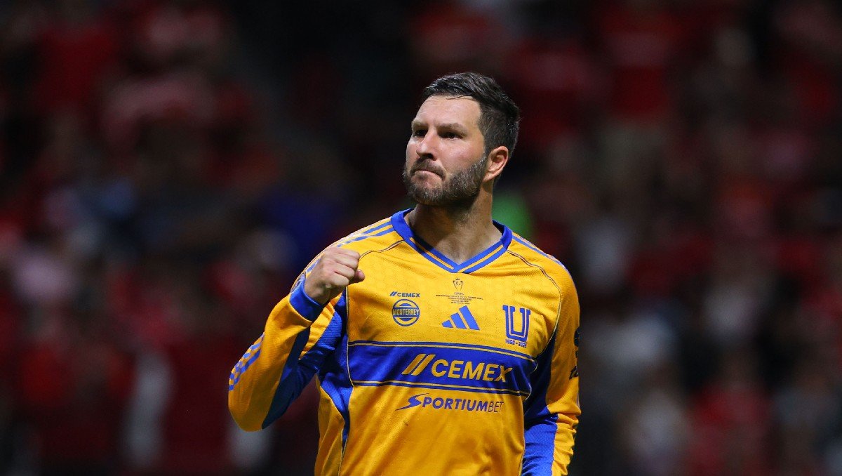 Gignac sorprende con golazo durante partido de la Liga Fiso de Nuevo León